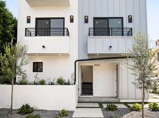 10924 Hesby St #8920999, North Hollywood, CA 91601