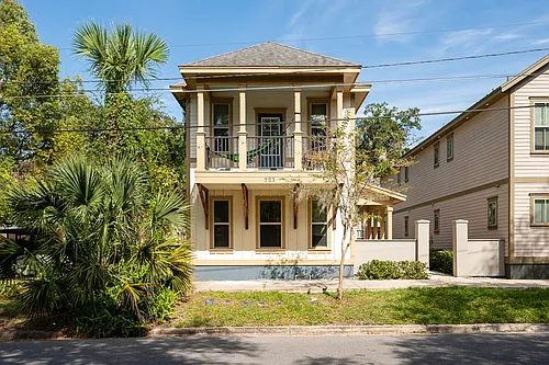 721 NW 10th St #10 Photo 1
