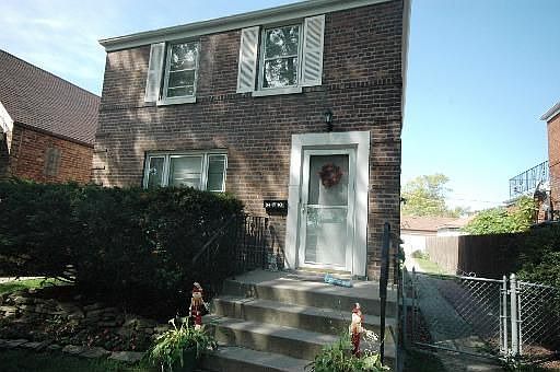 1st image of 3410 S Central Ave