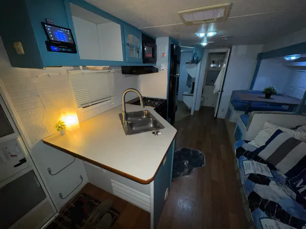 (undisclosed Address), Miami, FL 33168