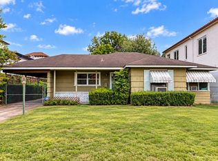 5551 Aspen St, Houston, TX 77081