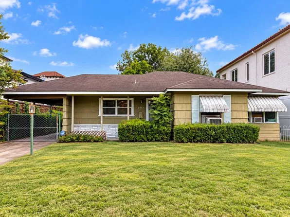 5551 Aspen St, Houston, TX 77081
