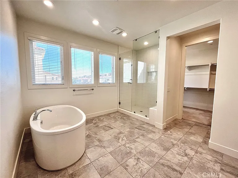 12040 Estrella Pl — Photo 18