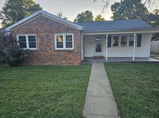 413 Oak St, Georgetown, KY 40324