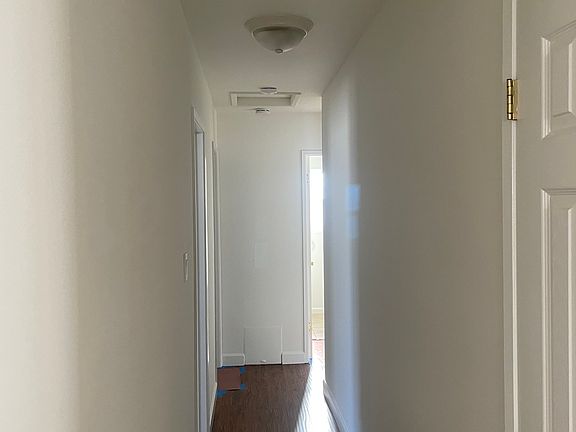 4th image of 1333 Lark Ave