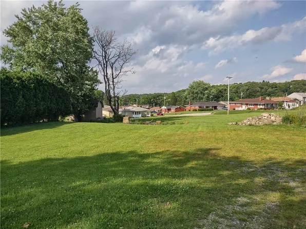 Ohio Ave, Jeannette, PA 15644