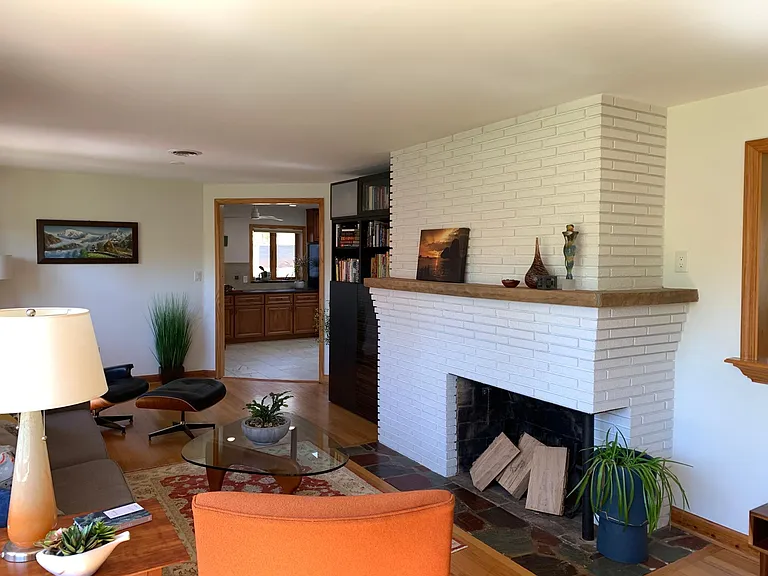 118 Lakeland Dr — Photo 5