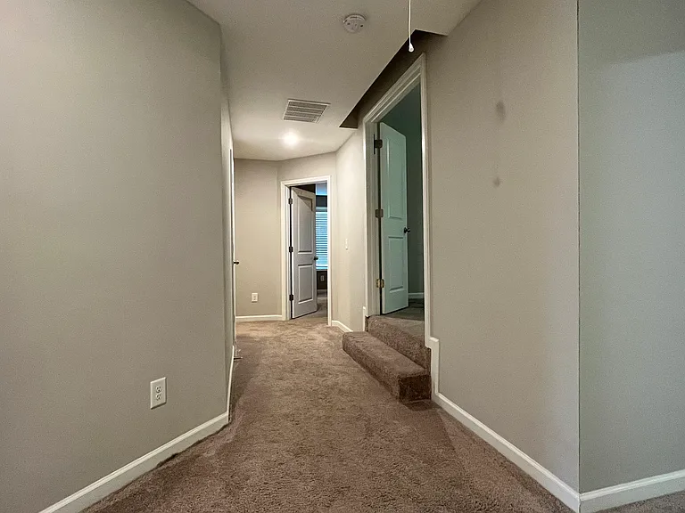1955 Boxwood Way — Photo 14