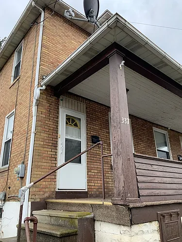 337 Decker Ave Photo 1