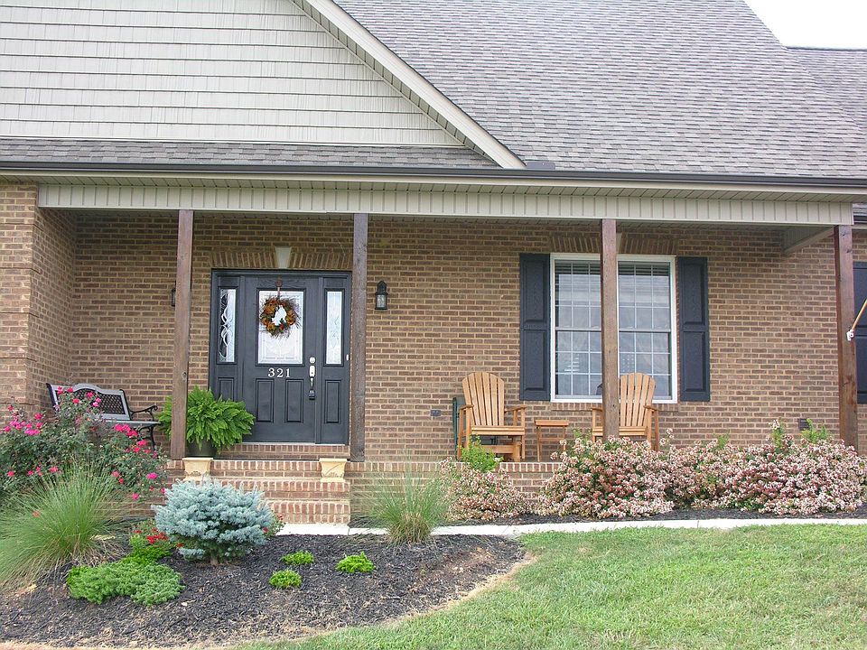 1st image of 321 Sawyers Ct