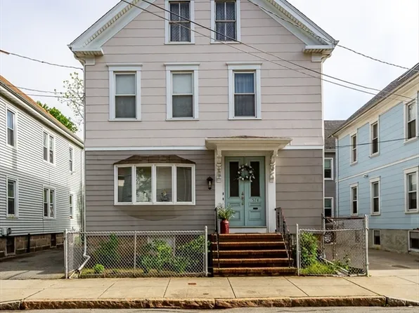 574 Kempton St, New Bedford, MA 02740
