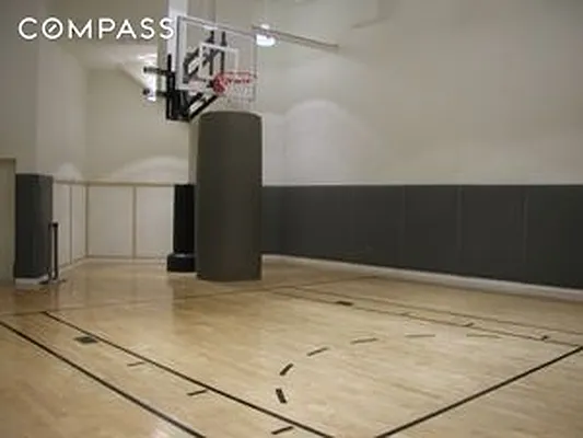 Rented by Compass | media 20