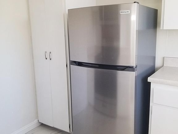 4th image of 738 S Chapel Ave APT 14