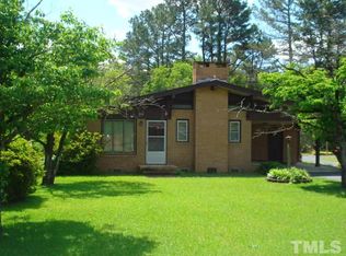 74 Lees Chapel Church Rd, Dunn, NC 28334