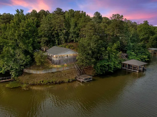 456 Waxahatchee Cir, Shelby, AL 35143
