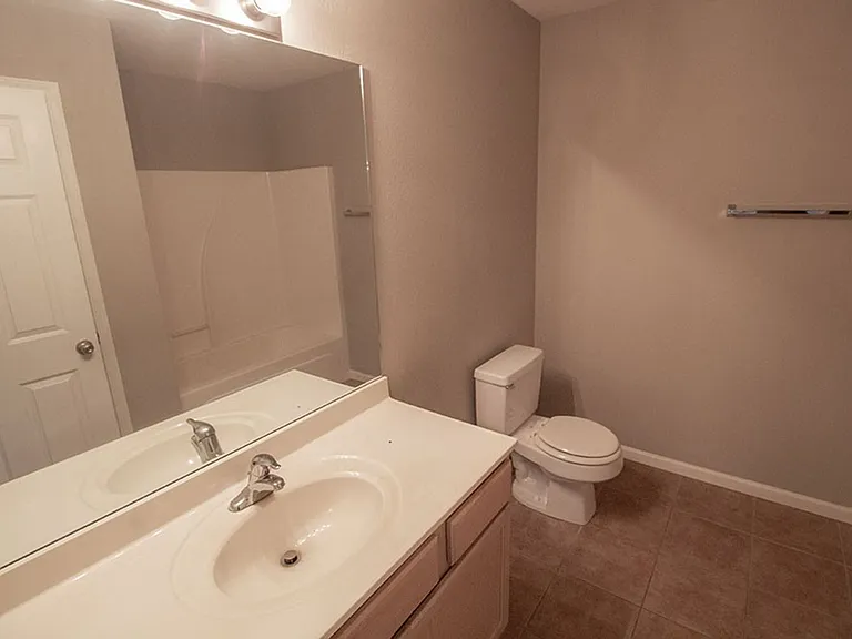 214 Arctic Wolf Ct — Photo 26