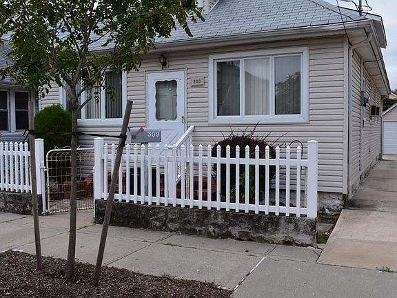 2nd image of 309 Kiswick St