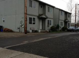 220 Kennel St, Molalla, OR 97038