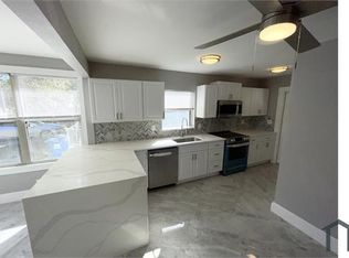 2525 37th St S, Saint Petersburg, FL 33711