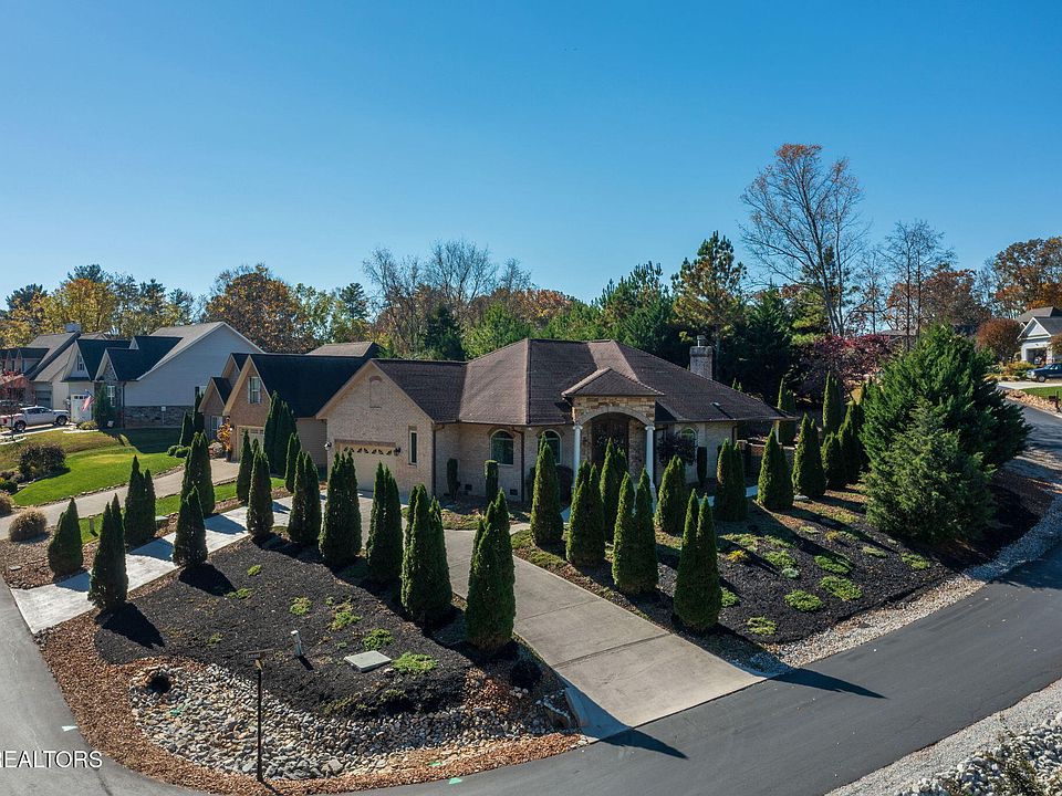 604 Tanasi Ln, Loudon, TN 37774 | Zillow