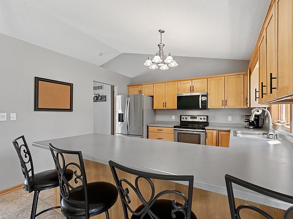 5th image of 4910 Manor Brook Dr NW
