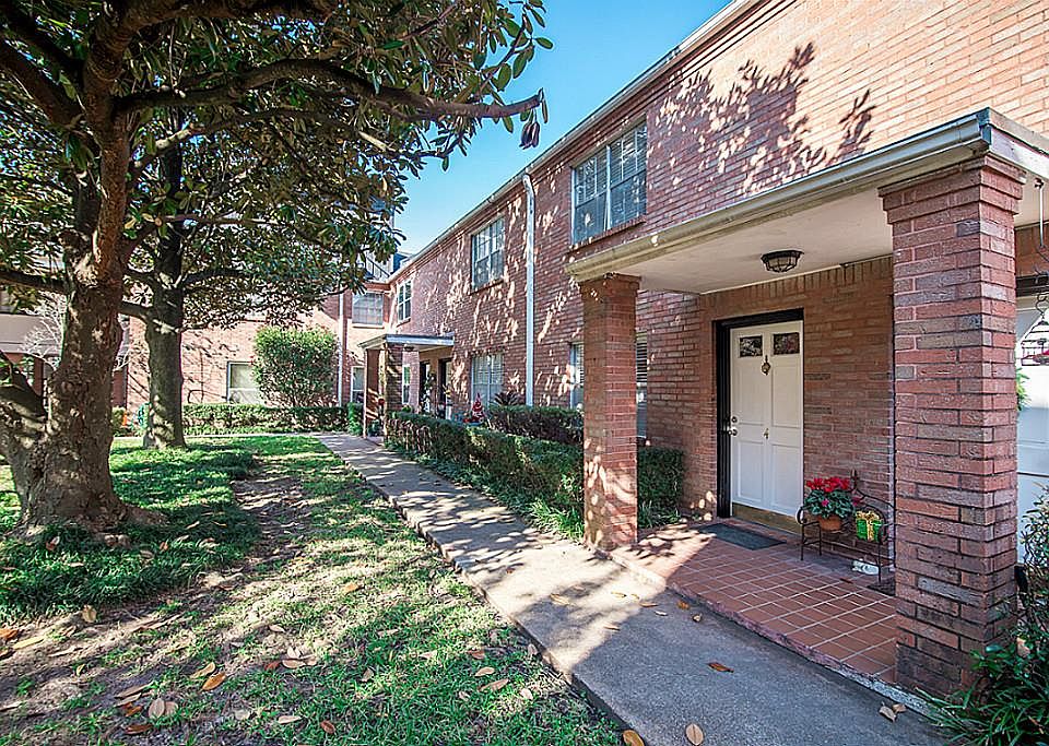 1st image of 2711 Briarhurst Dr APT 4