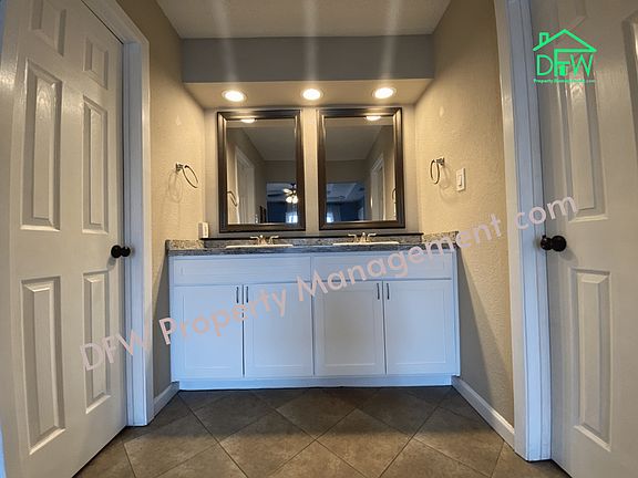 4th image of 502 Dickey Dr