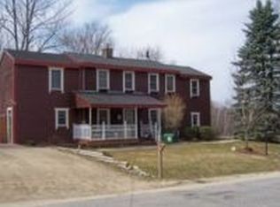 36 Townsend Rd, Hebron, ME 04238