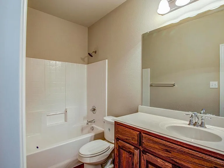 424 Canvas Ct — Photo 20