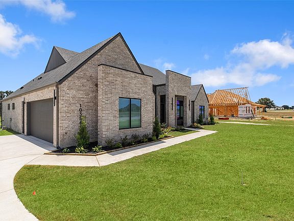 2nd image of 10354 Charlinda Ln
