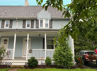 23 Cayuga Pl, Kingston, PA 18704