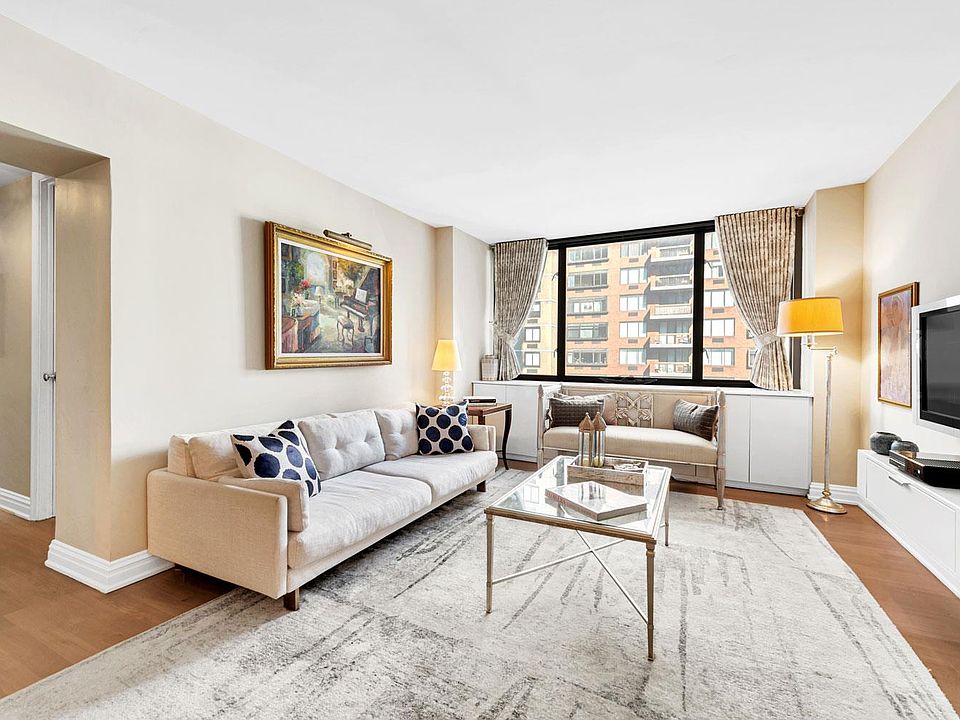 1st image of 1438 3rd Ave APT 4E