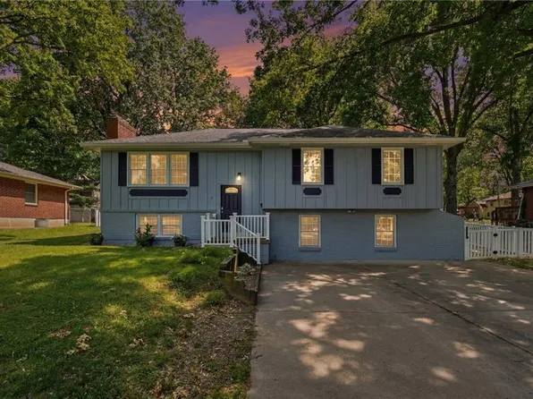 1605 NE 69th Ter, Gladstone, MO 64118