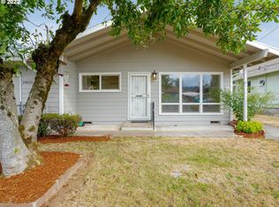 10025 SE Reedway St, Portland, OR 97266