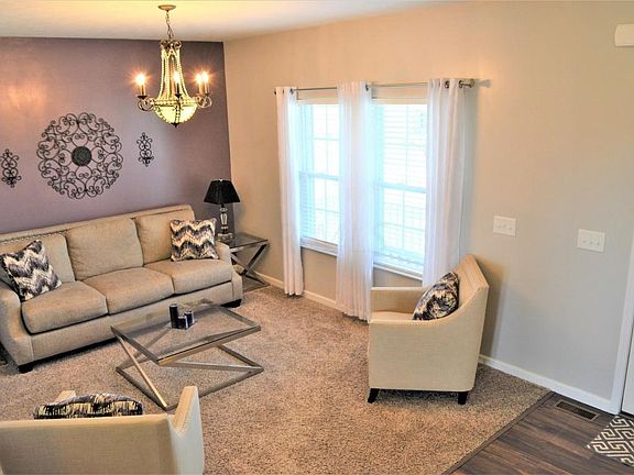 4th image of 1416 Hoovler Way