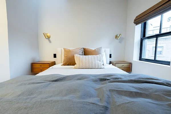 Rented by Finest Furnished LLC | media 125