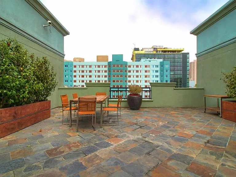 821 Folsom St #217 — Photo 21