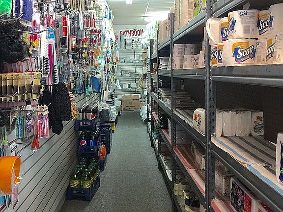 5th image of 730 W Side Ave