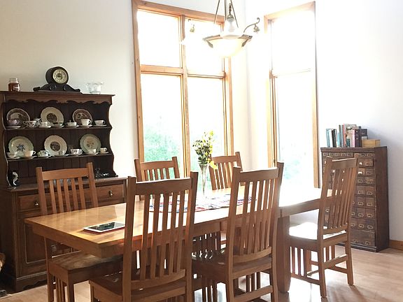 lots of sunlight and views