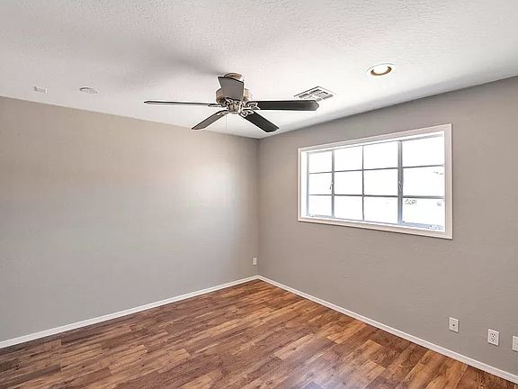 2nd image of 5725 W Indianola Ave