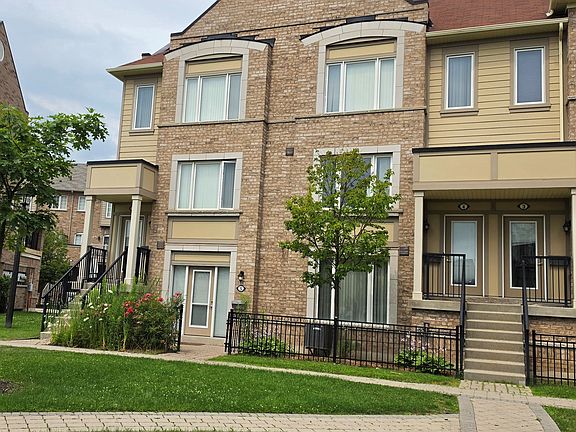2nd image of 3175 Boxford Cres #5