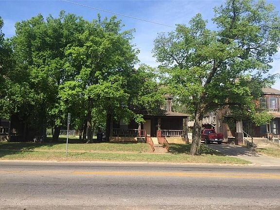 422 N Kickapoo is one of four buildings for sale as a group of four rental properties, currently utilized as six rental units.  Could be more.  This property is rented by one family and is kept in exceptional condition by the tenant. Remodeled between ten