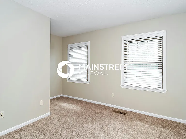 8105 Thornwood Rd — Photo 14