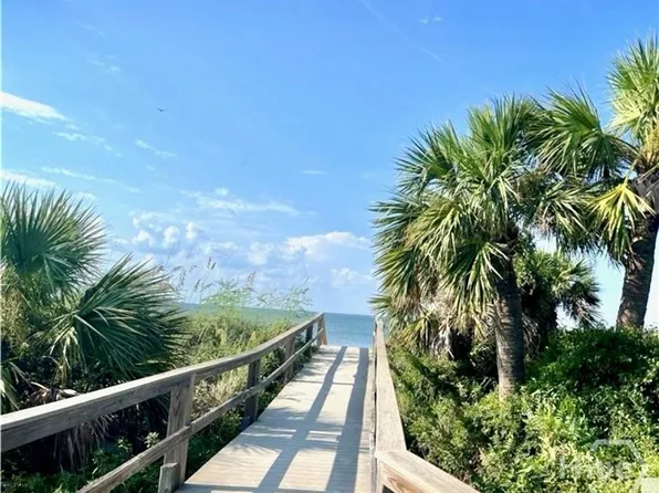 1217 Bay Street #105A, Tybee Island, GA 31328