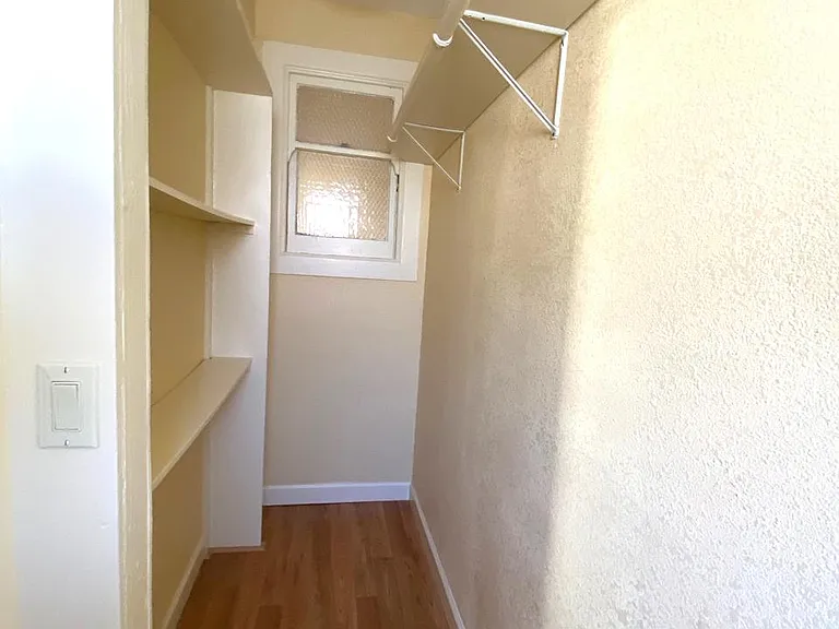 524 Georgia St #108 — Photo 15