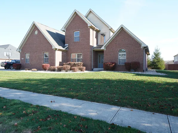 2794 Dylan Dr, Shelbyville, IN 46176