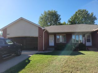 10605 W Douglas Ave, Wichita, KS 67209