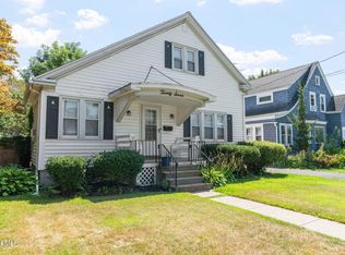 27 Cardinal Ave, Albany, NY 12208