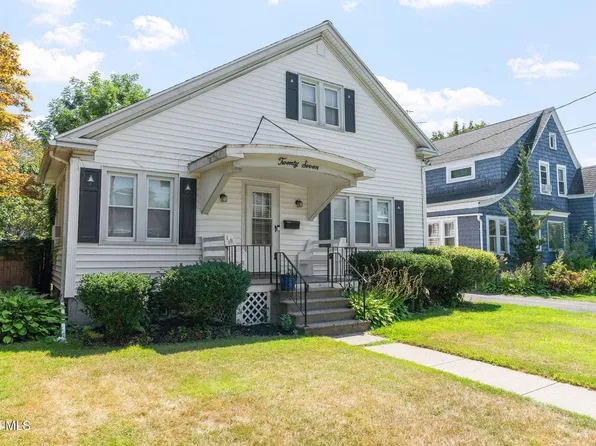 27 Cardinal Avenue, Albany, NY 12208