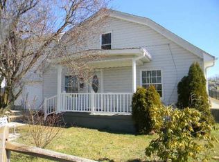 716 Isabella Ave, Apollo, PA 15613